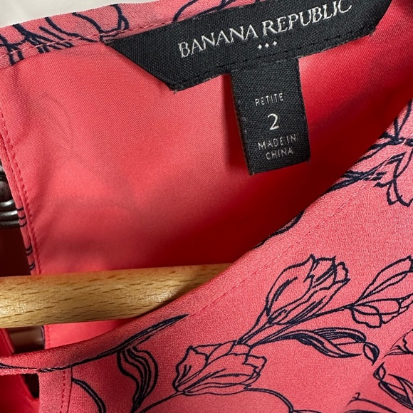 Banana Republic Petite Floral Dress - Size‎ 2P - Picture 3 of 4